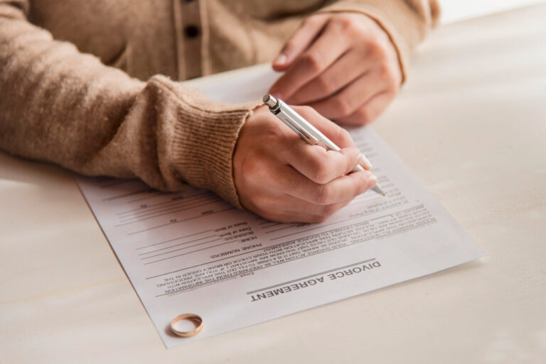 Divórcio Amigável ou Litigioso: Qual a Melhor Opção para o Seu Caso?